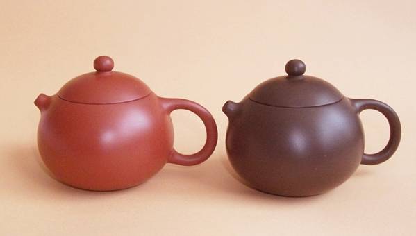 〈小貴妃〉茶壷（西施壷）（朱色・4杯）中国茶器・小さくて可愛い急須【台湾・三希製】の画像3