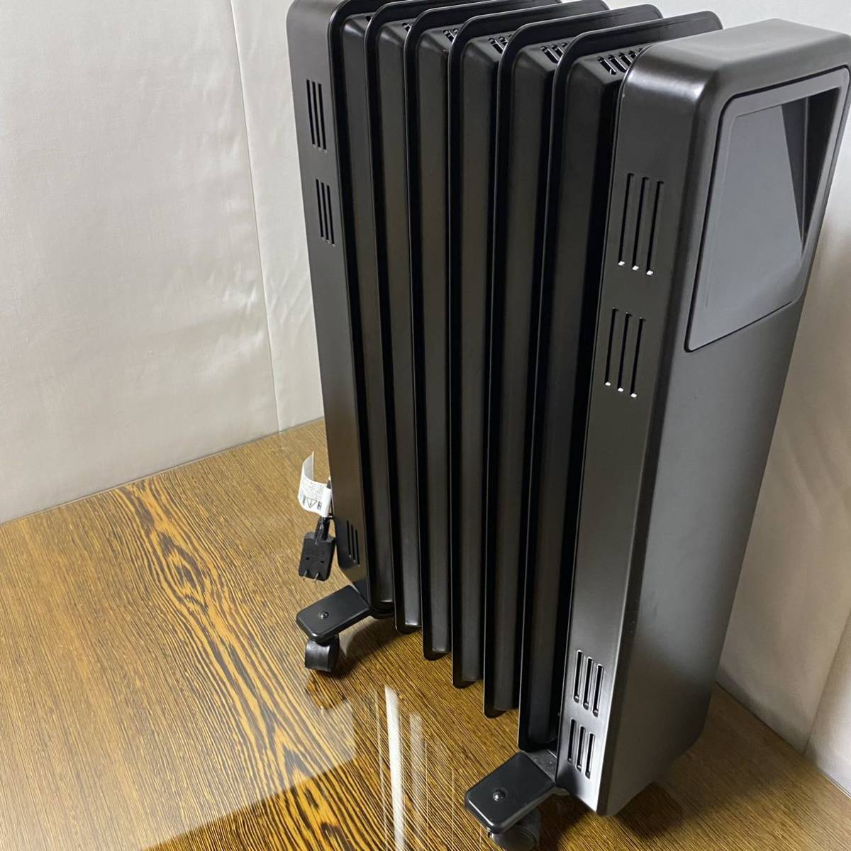 美品 Dimplex B03 ECR12TIEB オイルヒーター-
