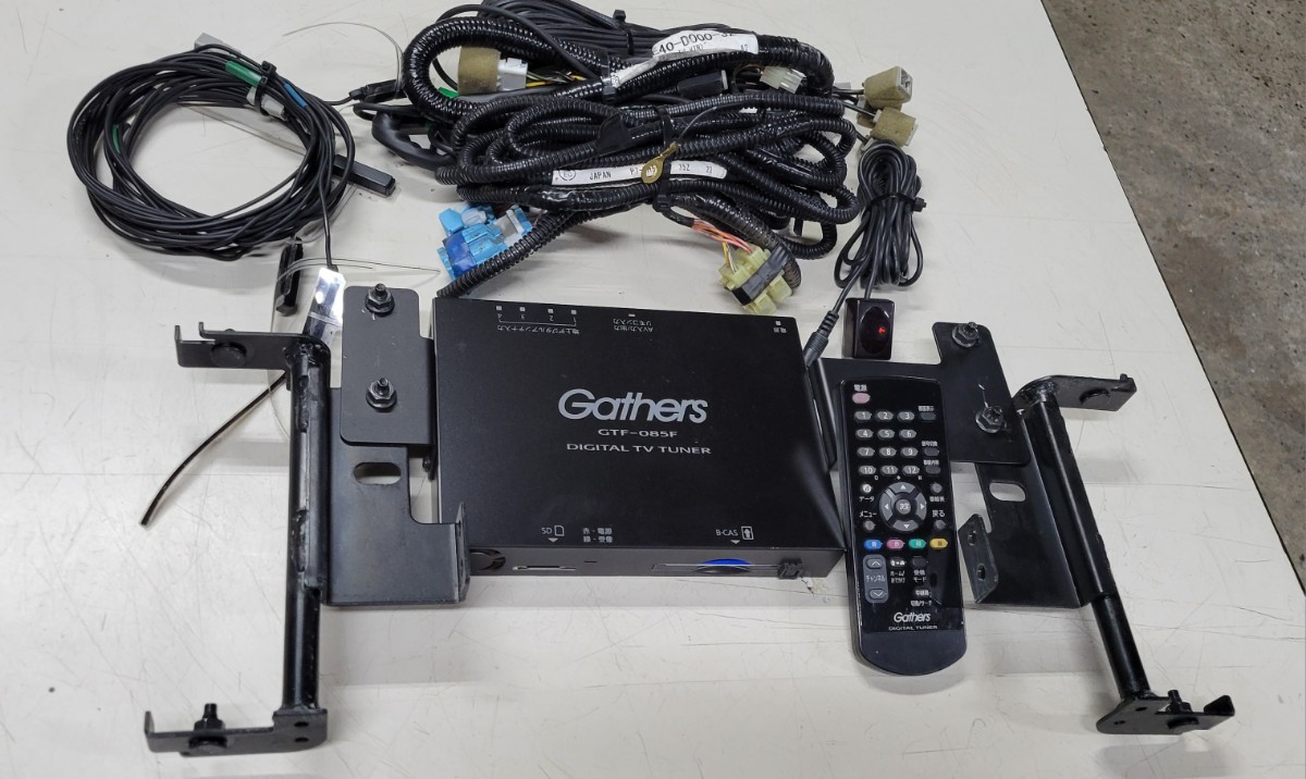 オデッセイRB1後期アブソルート純正オプション地デジチューナー　GTF-085F