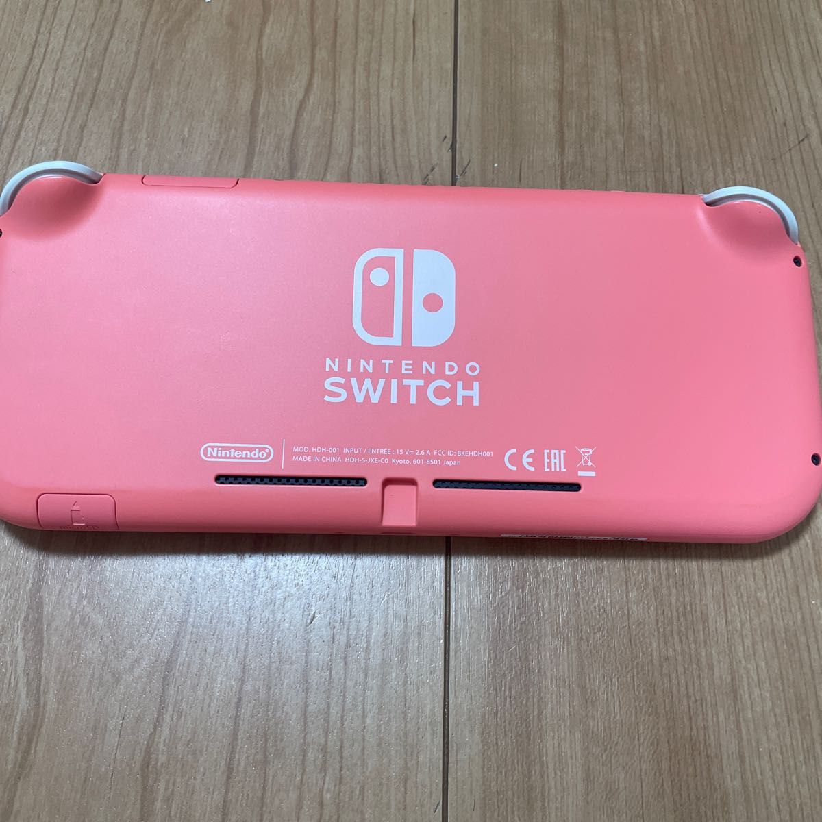 9221【2020年製】Nintendo Switch lite コーラル 本体のみ 9301 9221【2020年製】Nintendo Switch lite コーラル 本体のみ 9301