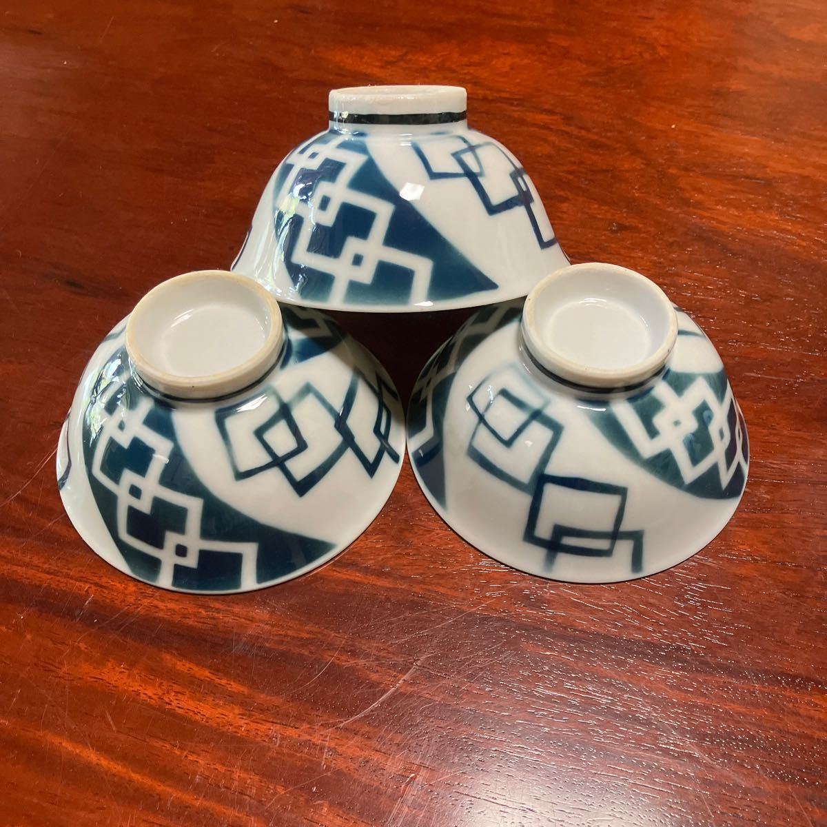 【訳あり】有田焼茶碗47個 昭和初期 アンティーク 染付 紺色 レトロ_画像2