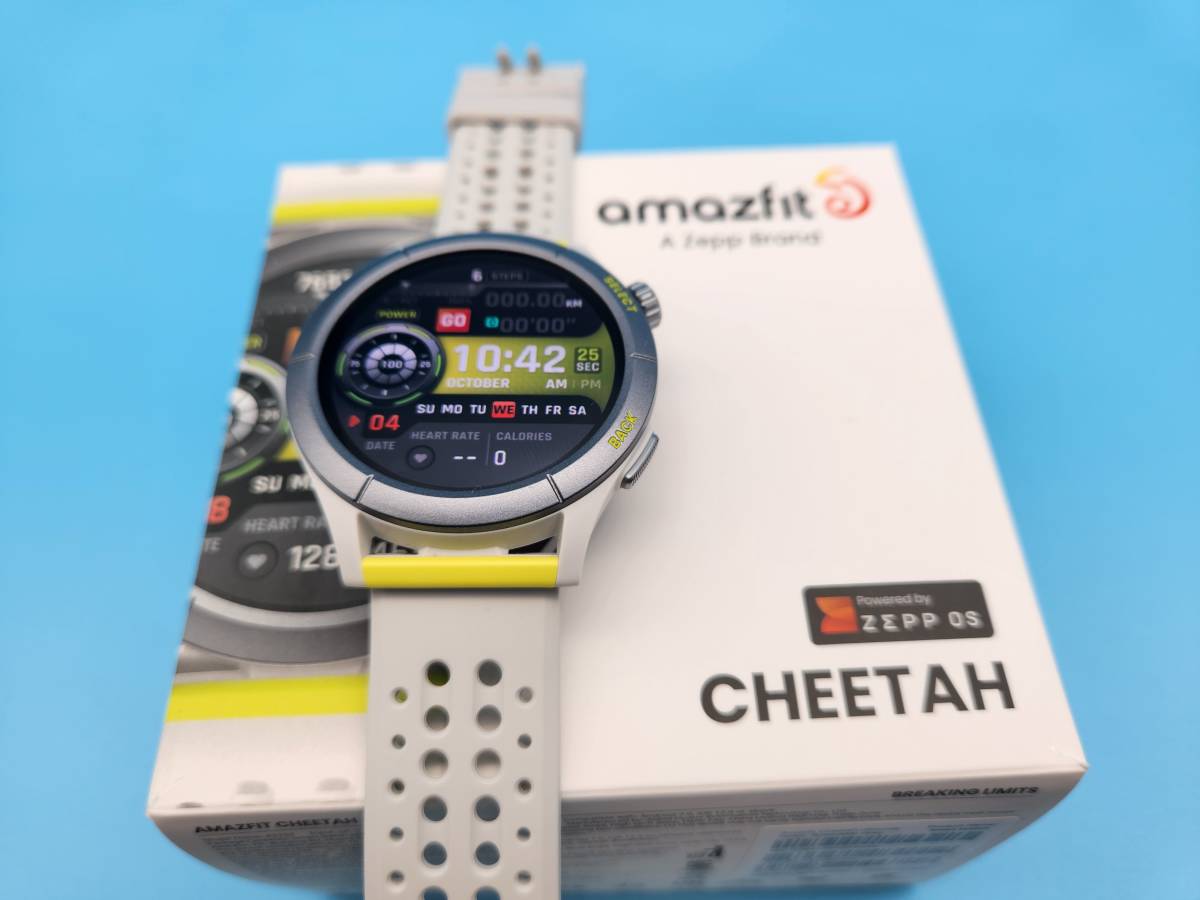 訳ありセール 格安） 美品☆「Amazfit Cheetah」スマートウォッチ