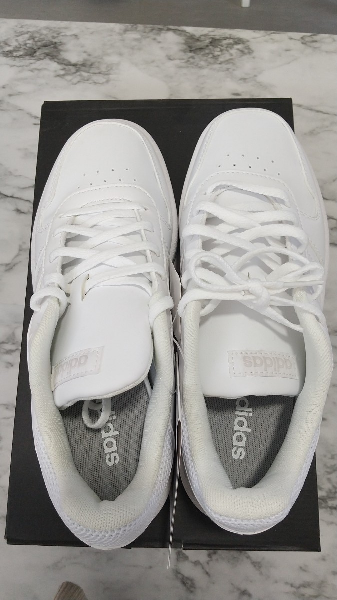  Adidas adidas shoes sneakers new goods unused tag attaching white white 24.5cm lady's small size. men's also 