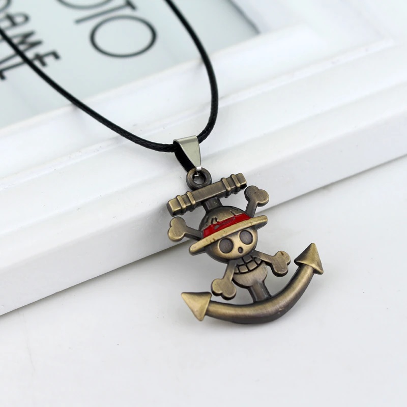  One-piece neck decoration necklace ①