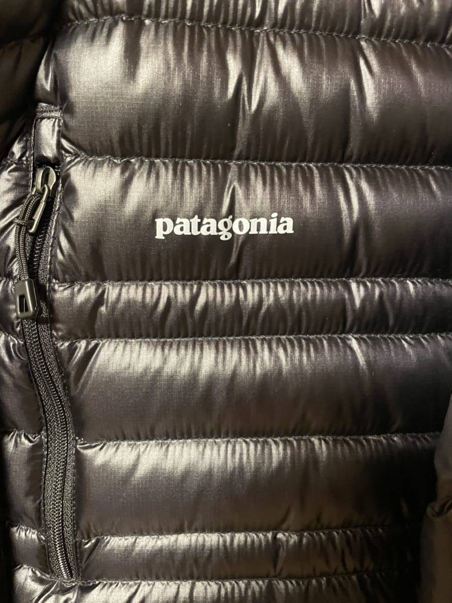 【美品】Patagonia ウルトラライトダウン 黒 Mサイズ 品番84757FA15 パタゴニア_画像3