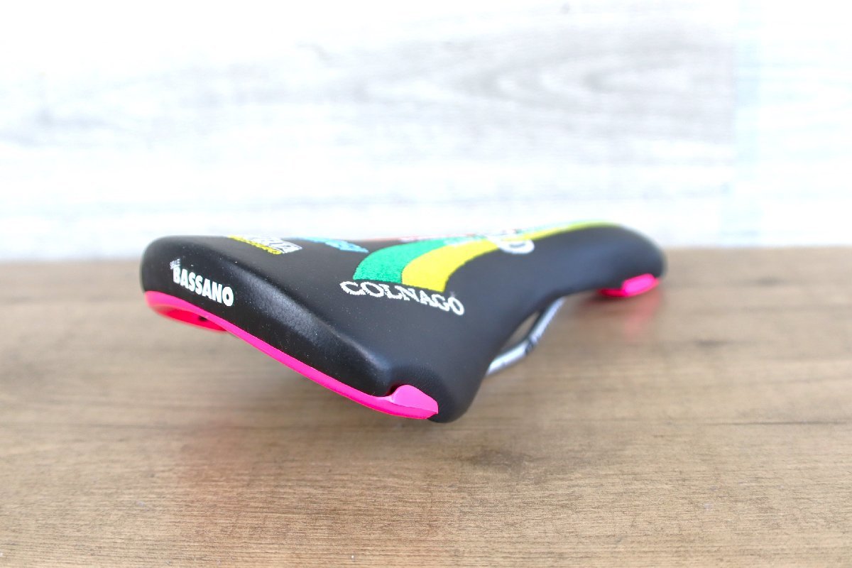 6300円 超貴重モデル! 超美品! selle BASSANO VUELTA セラ 6300円 超貴重モデル! 超美品! selle BASSANO VUELTA セラ