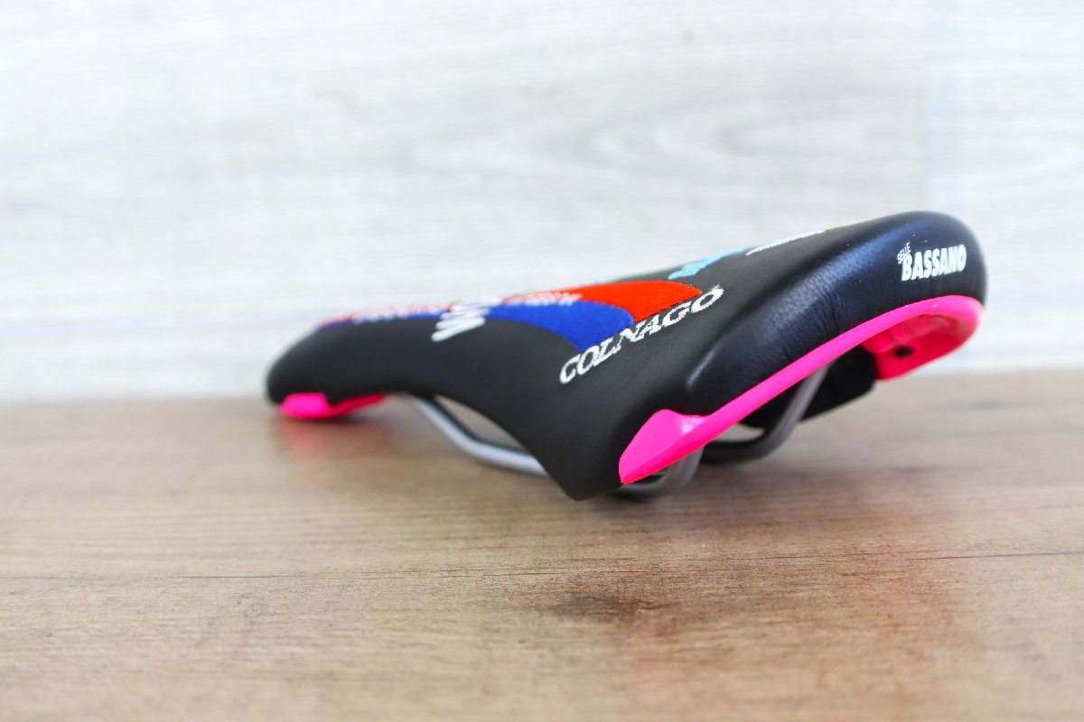 6300円 超貴重モデル! 超美品! selle BASSANO VUELTA セラ 6300円 超貴重モデル! 超美品! selle BASSANO VUELTA セラ
