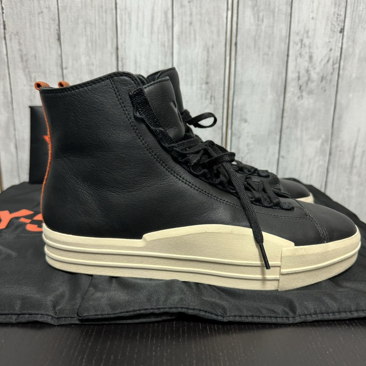 Y-3 YUBEN MID ハイカットスニーカー！_画像3