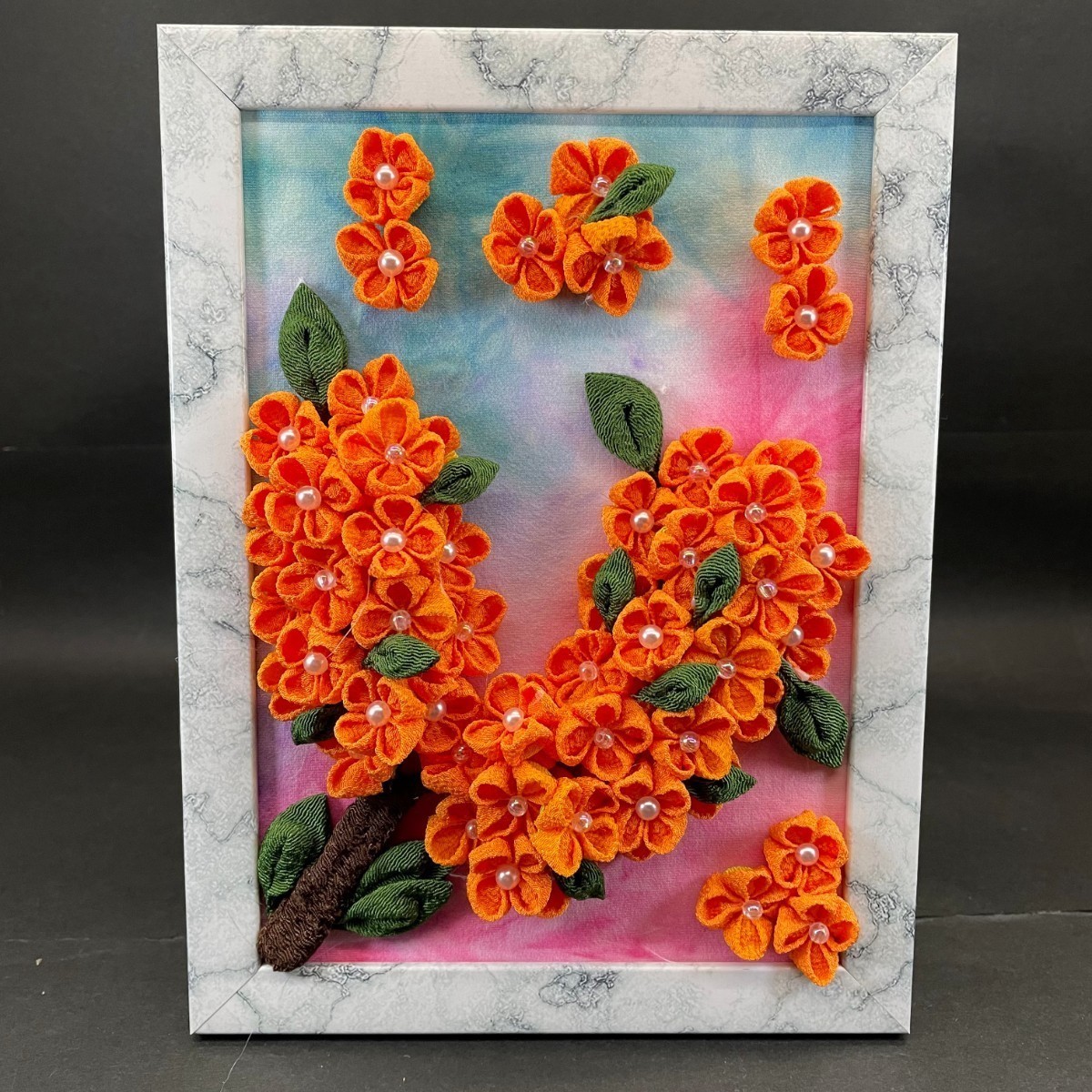 ○つまみ細工○ハンドメイド○キンモクセイ○金木犀○フォト ○つまみ細工○ハンドメイド○キンモクセイ○金木犀○フォト