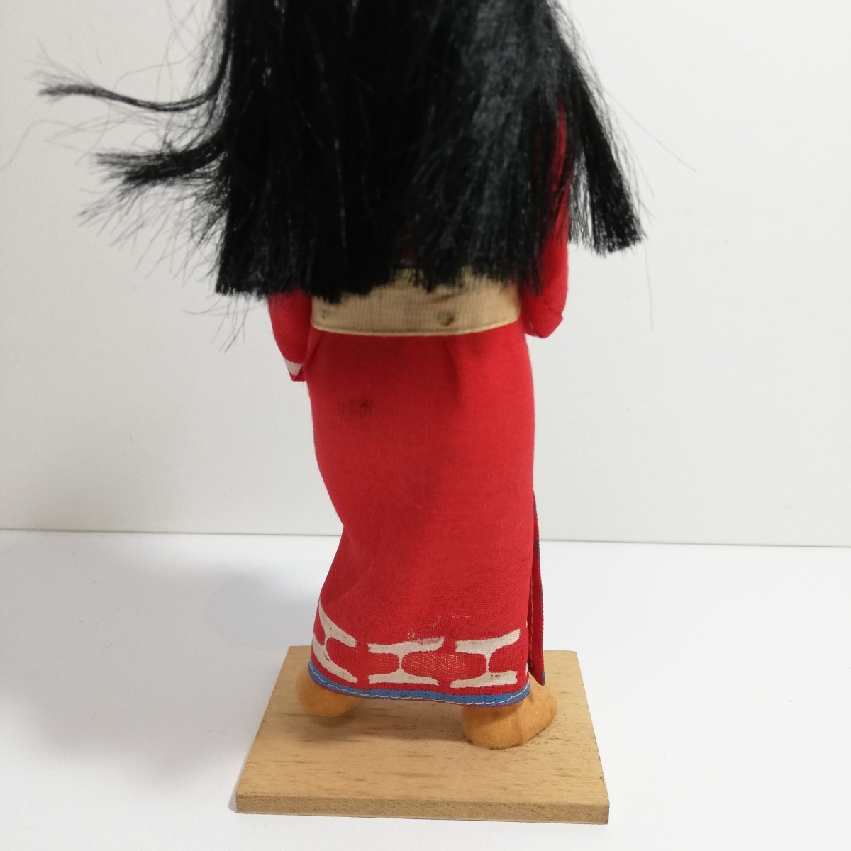 1960s 昭和レトロ ポーズ人形 北海道 アイヌ ピリカメノコ 高さ22.5cm [日本人形 日本美術]_画像7