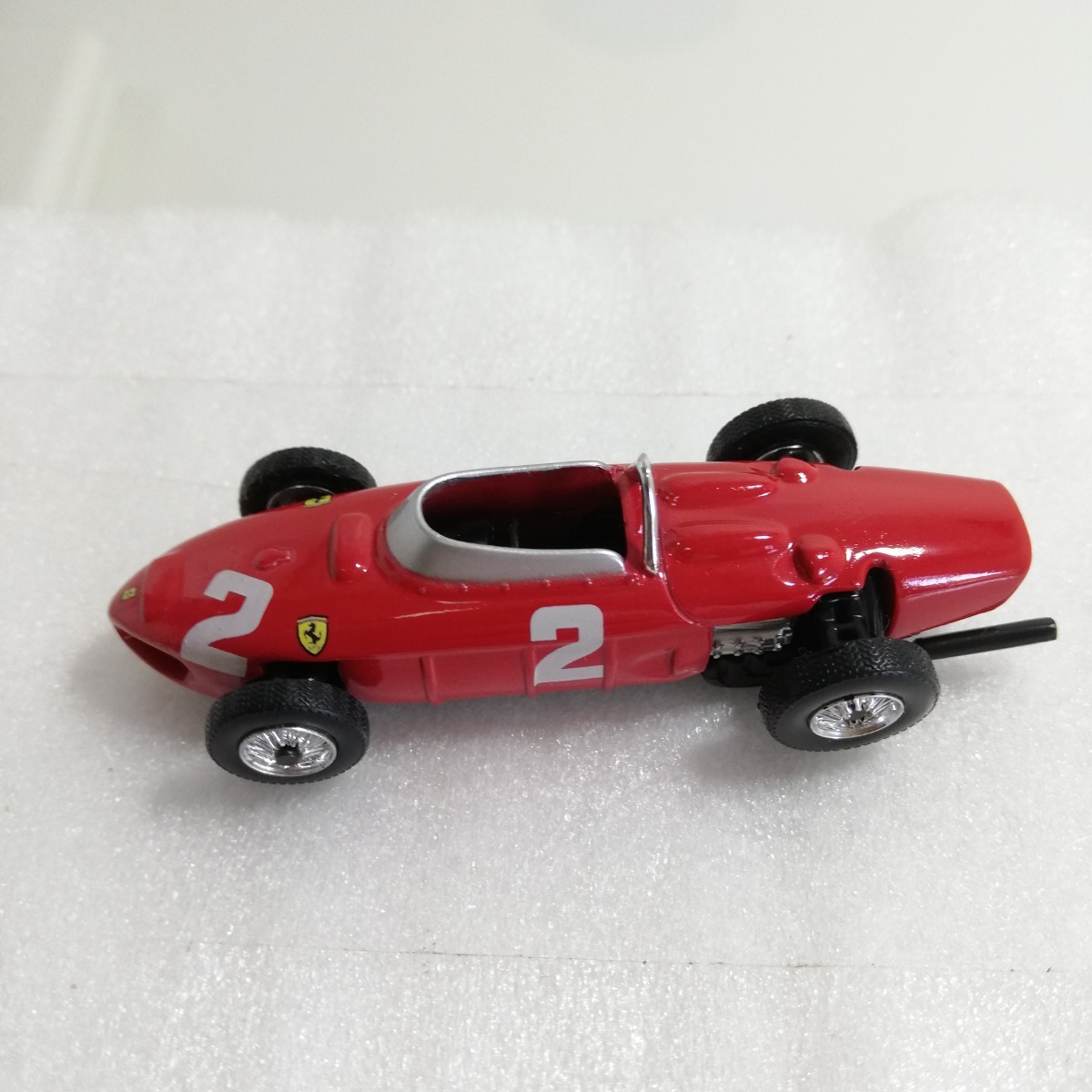 京商 Kyosho 1/64 Ferrari フェラーリ Dino 156 F1 1961 ディーノ ミニカー LIMITED EDITION 2004_画像4