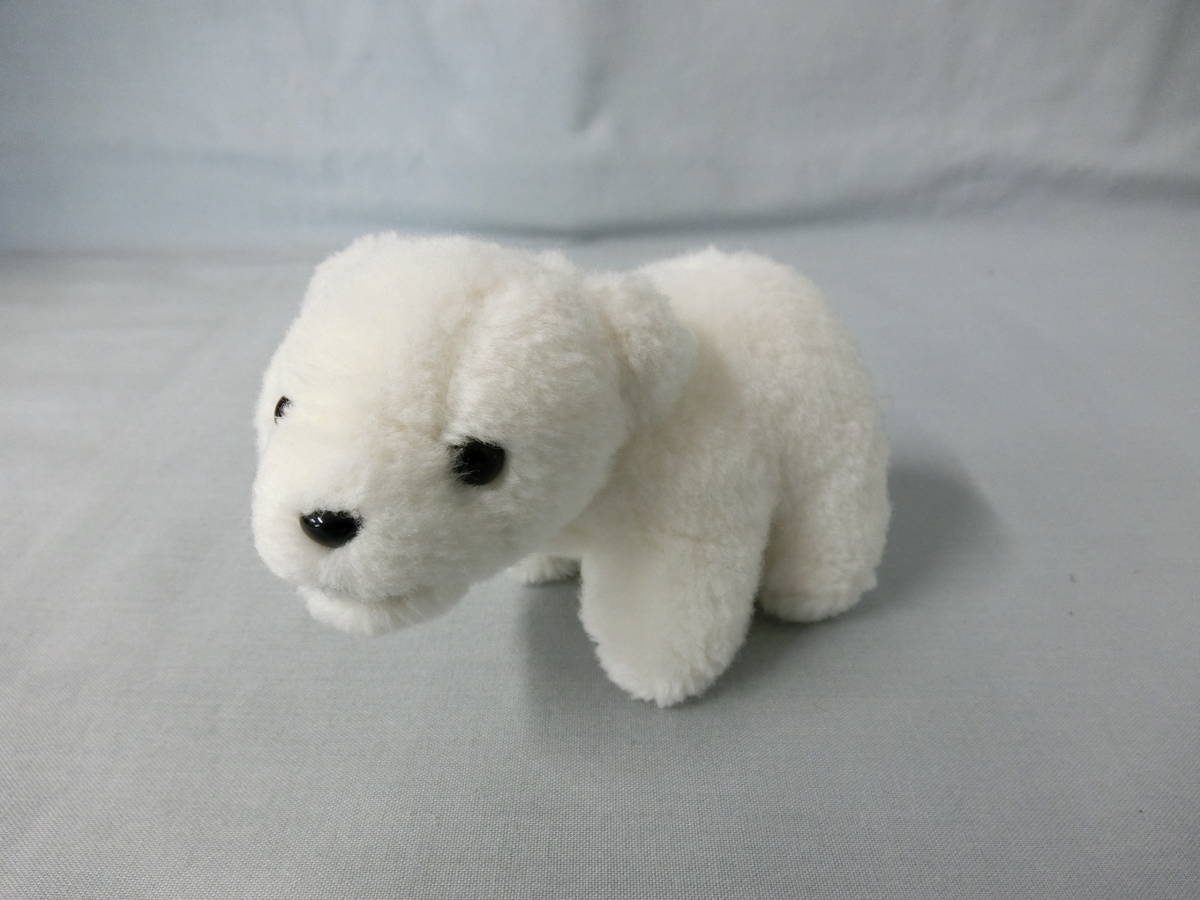  sickle kama ... white bear soft toy aqua