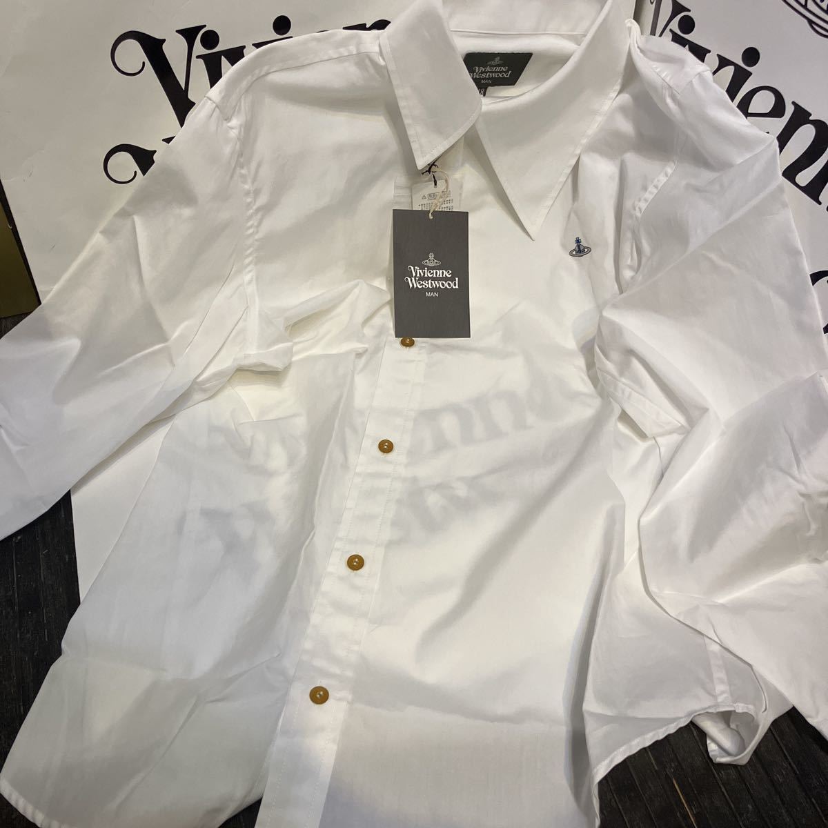 送料込●新品● Vivienne Westwood 長袖変形シャツ 48(XL相当) 白 コットン100% 日本製 ヴィヴィアンウエストウッド ビビアン
