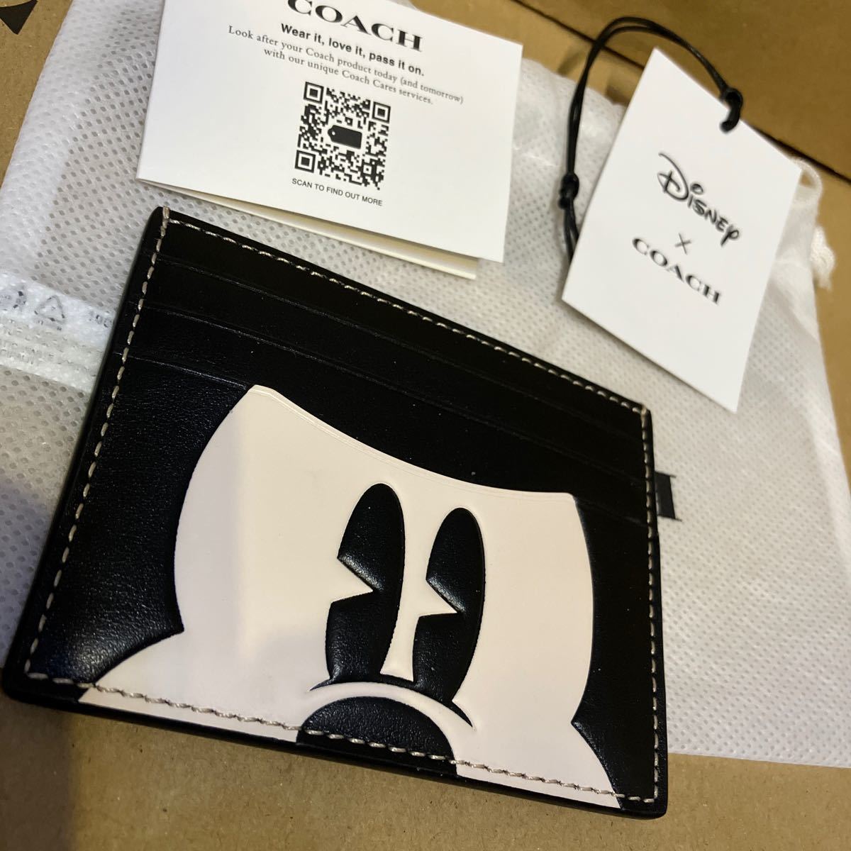 送料込●新品●COACH X ディズニー100周年コラボ 定期入 ミッキーA スリムIDカードケース2023年コラボ新作 ミッキーマウス 送料込●新品●COACH X ディズニー100周年コラボ 定期入 ミッキーA スリムIDカードケース2023年コラボ新作 ミッキーマウス