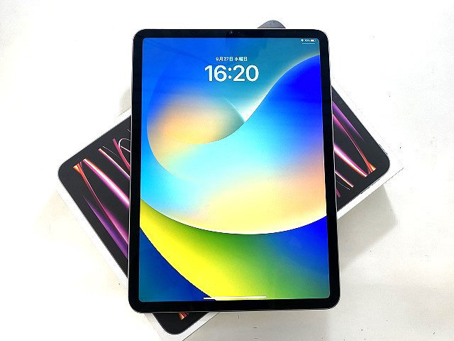 最安値挑戦!】 MNXF3J/A 256GB 11インチ 第4世代 Pro iPad アップル
