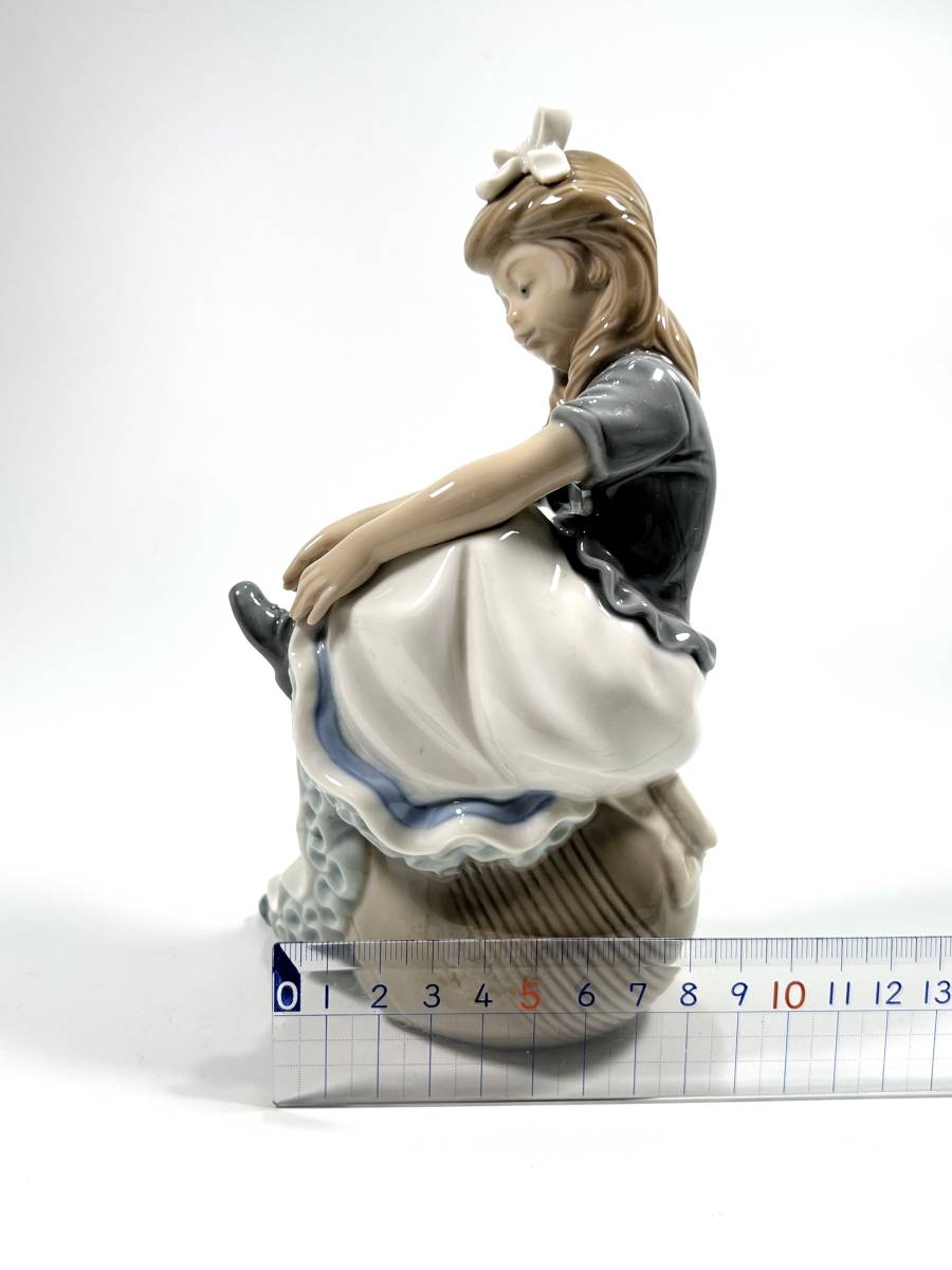 日本購入サイト ビンテージ リヤドロ lladro 膝をついた少女と