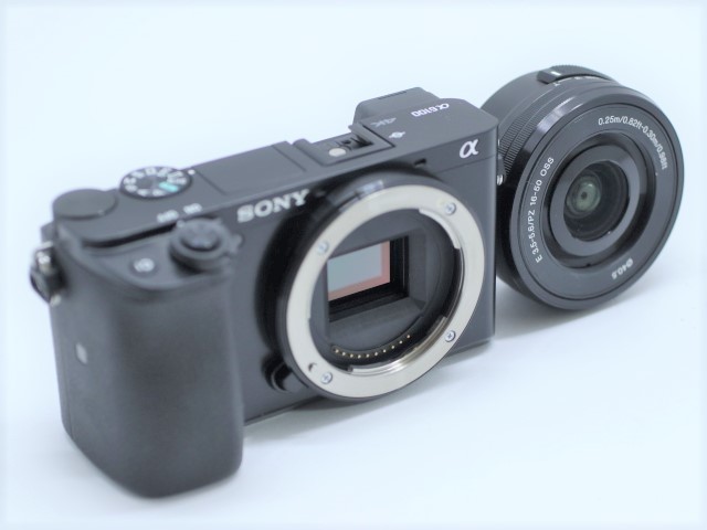 非売品 パワーズームレンズキット α6100 ミラーレス一眼 ソニー