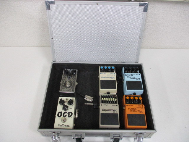 エフェクターセット　fulltone OCD/Moollon/BOSS DS2・DD3・CE5・GE7　ハードケース付　ジャンク品　激安1円スタート_画像1