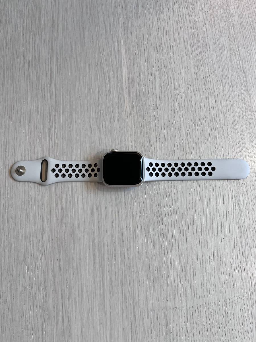 破格値下げ】 Series Nike Watch Apple 7 スターライトアルミニウム