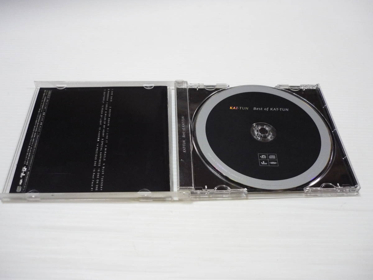 [管00]【送料無料】CD KAT-TUN / Best of KAT-TUN 邦楽 田口淳之介 田中聖 上田竜也 中丸雄一_画像2