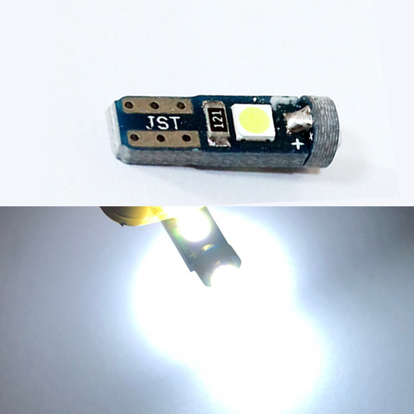 4個 LED 3SMD T5 T6.5 ライトエアコン メーター パネル 基盤型 ソケット ホワイト 球 広角照射 バイク 車 汎用_画像1