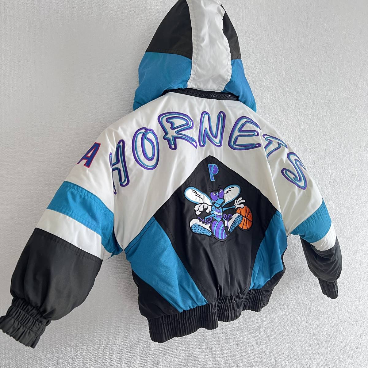 90s 韓国製 Charlotte Hornets シャーロットホーネッツ 中綿入りジャケット ベビーサイズ M PRO PLAYER_画像5