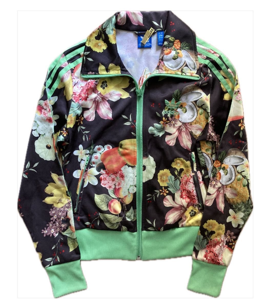 れいちゃん【希少✨】adidasファームフルーツボウル ジャージ花柄 adidas】希少 ファームフルーツボウル ジャージ 花柄 ボタニカル