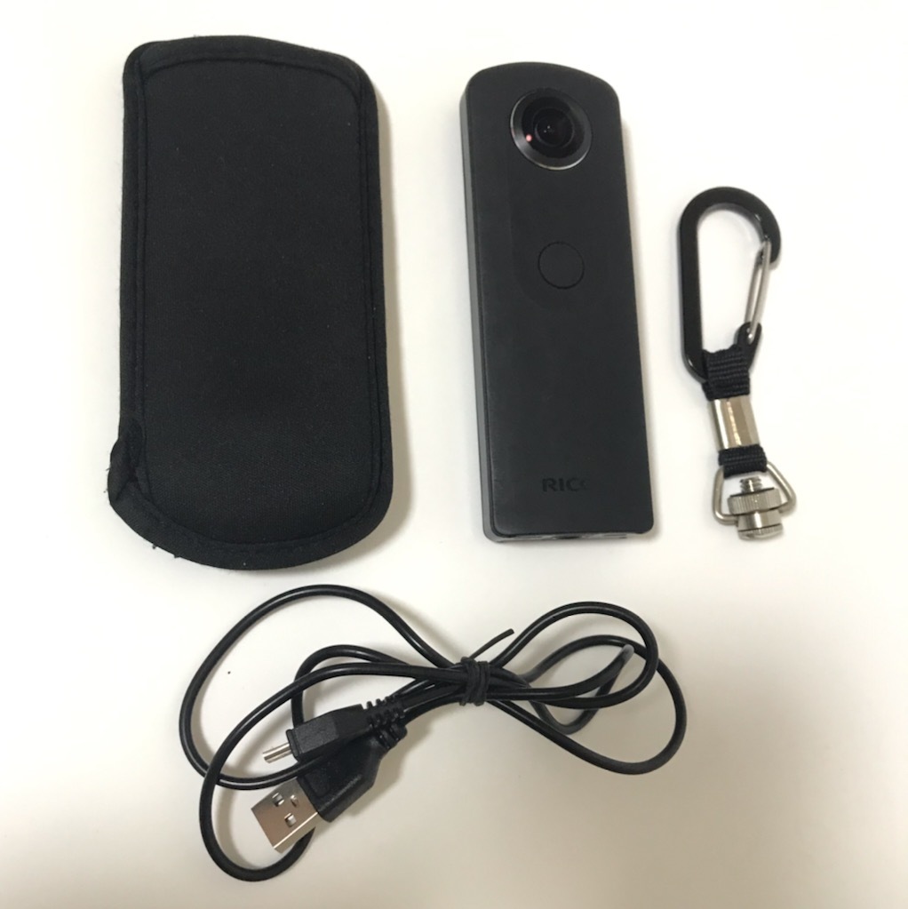 公式】 【美品】RICOH THETA S【使用回数少ない】 リコー