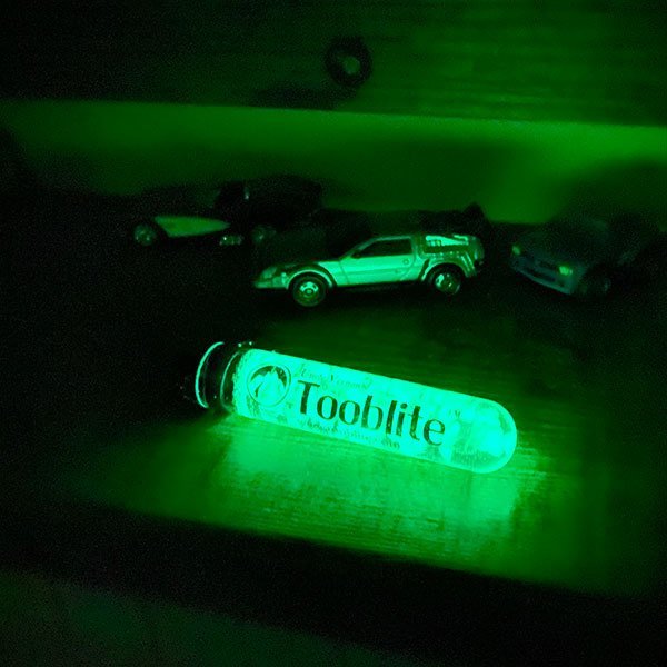 新品　TOOBLITE ３in チューブライト　アメリカ製 GLOW STICK ダイビング 水中ライト アウトドア キャンプ 照明　UV PAQLITE_画像4