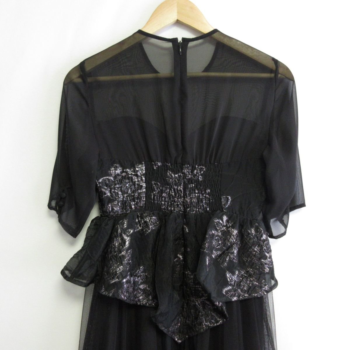 美品 21SS AMERI アメリ JACQUARD LAYERED TULLE DRESS 半袖 シアー ジャガード レイヤード マキシ丈 ワンピース 01110541090 S ブラック_画像6