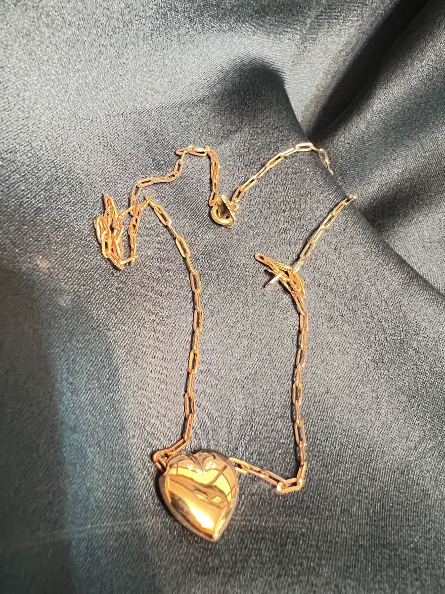 K18イェローゴールド　paperclip chain / heartpendant 13mm 、43cm,  2.56 グラム