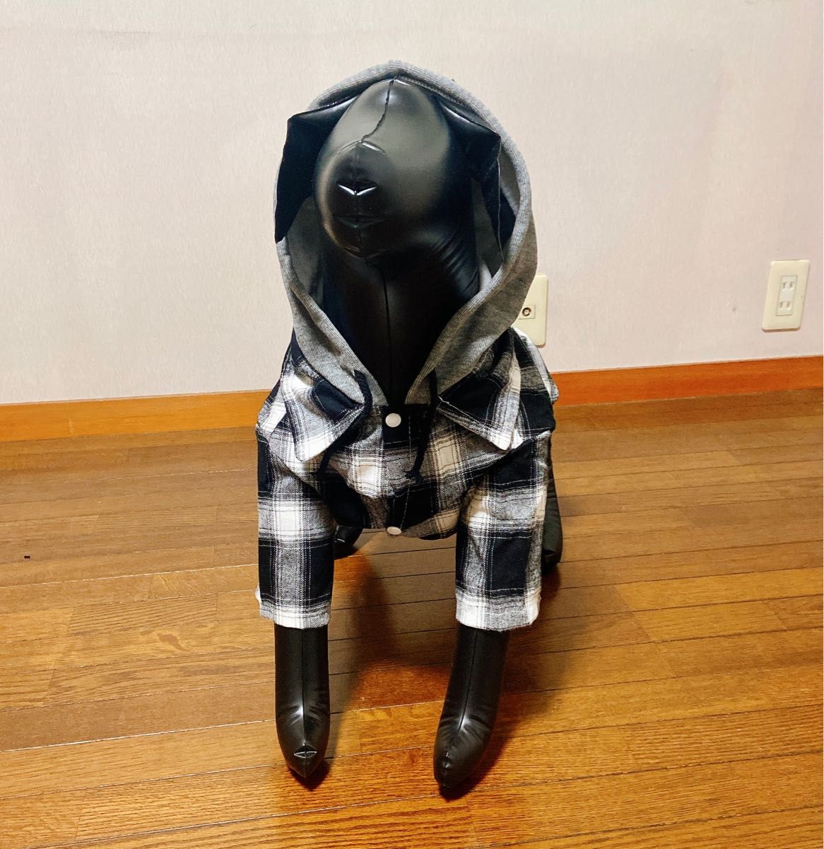 犬服　XLサイズ　フード付きチェックネルシャツ　未使用品