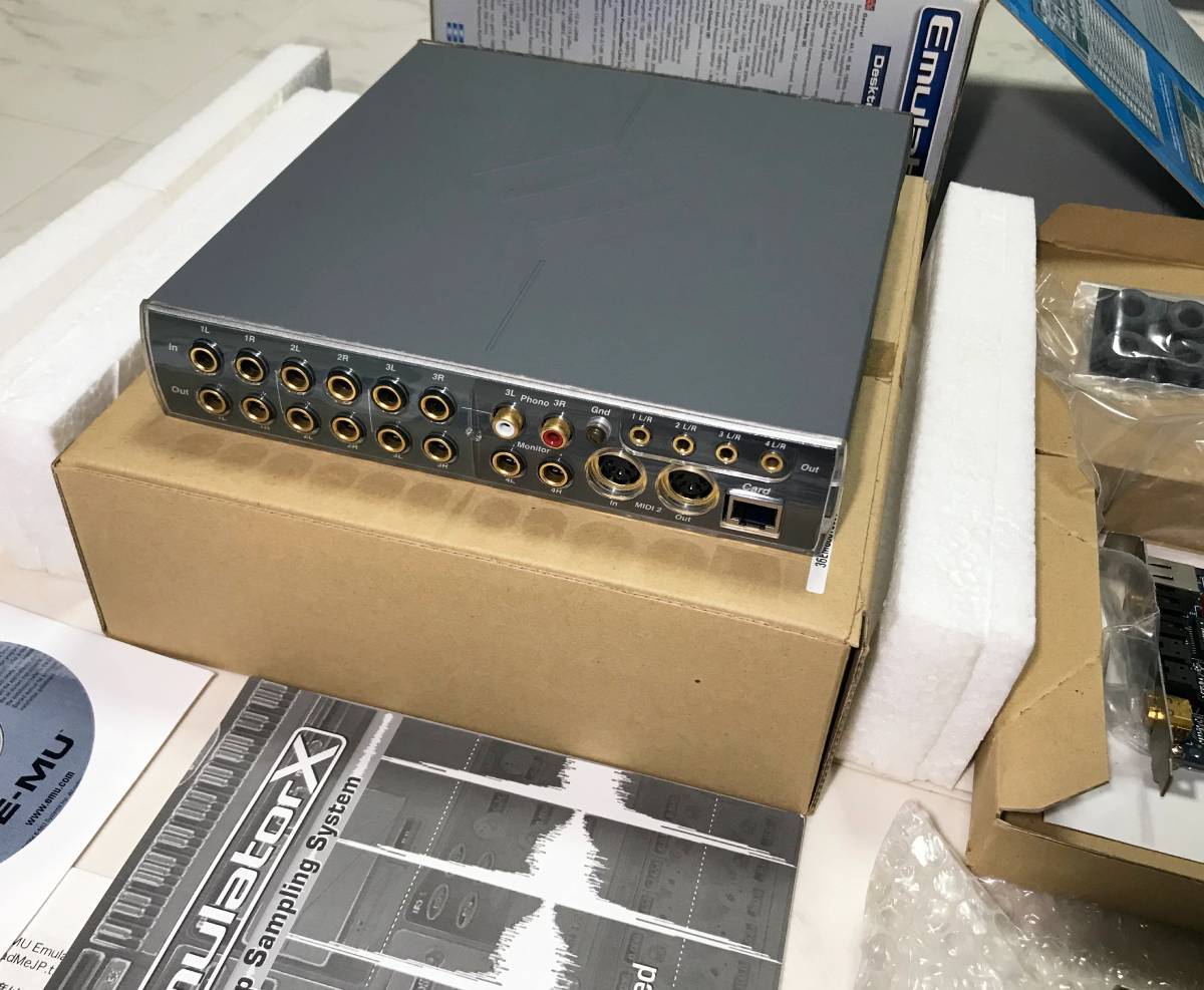 E-MU Emulator X Studio E-MU 1820m-