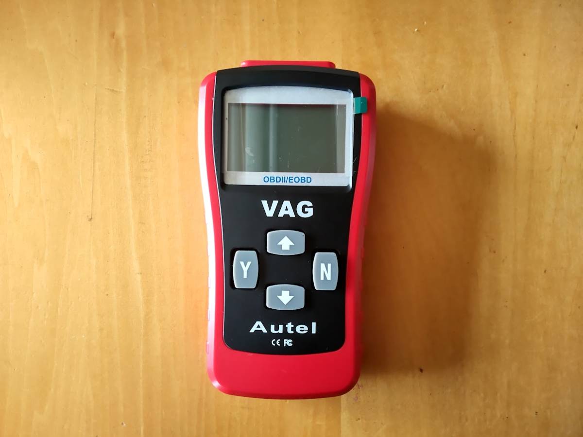 Autel　VAG405　OBD2　コードリーダー　VW AUDI　故障診断機　おまけつき！　送料無料！_画像2