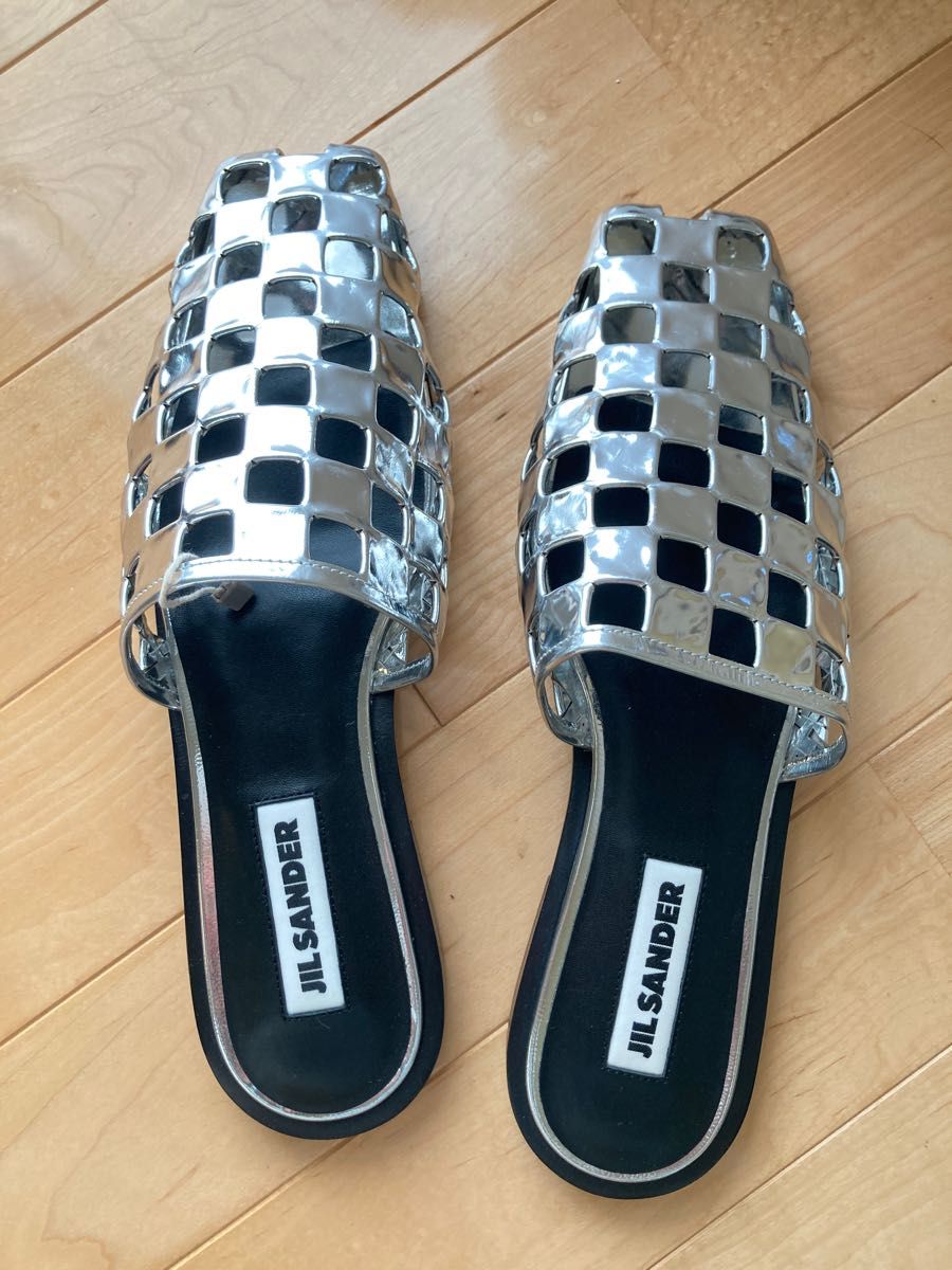 Jil sanderジルサンダーシルバーサンダルメッシュレザー新品24 5 Jil sanderジルサンダーシルバーサンダルメッシュレザー新品24 5