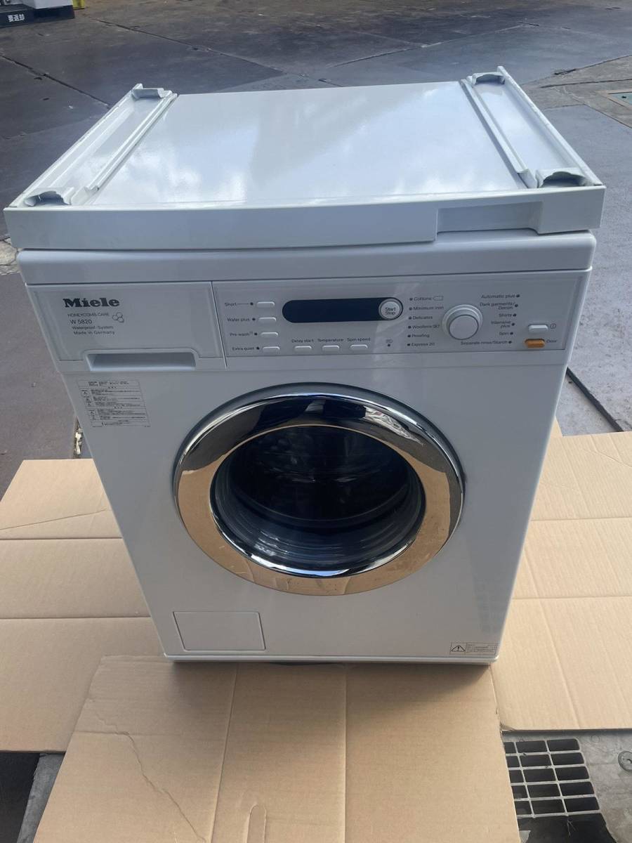 MIELE 全自動洗濯機 ドラム式 W5820 電源仕様50/60HZ 200V、ドイツ 2016年製、 現状品、、配送不可、引き取り限定、横浜市在庫