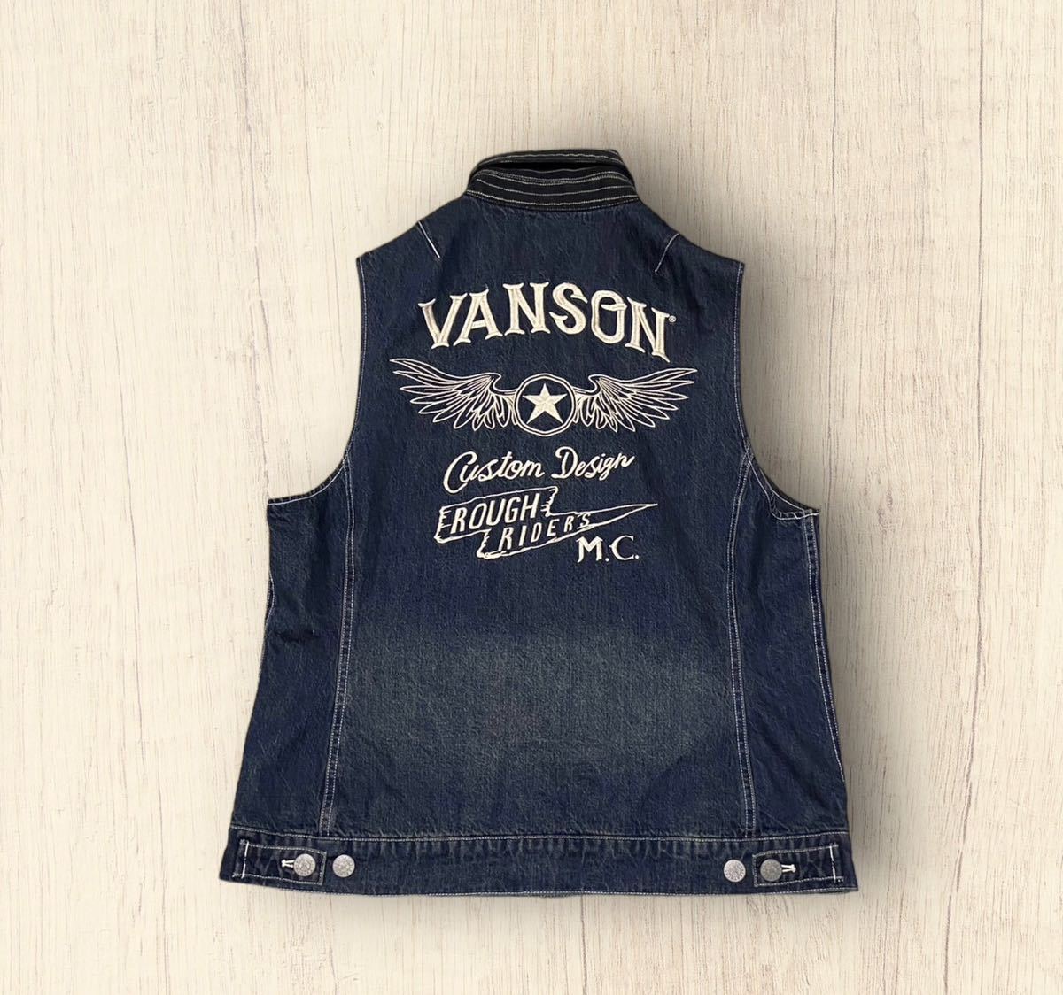 VANSON ウォバッシュ　切り替え　刺繍　ライナー付き　デニム　ベスト★XLサイズ★_画像4