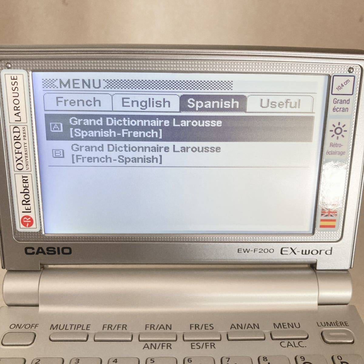 良品Θ小型電子辞書 フランス語 スペイン語 英語 仏仏 仏英 英仏 仏西 西仏ΘI08_画像4