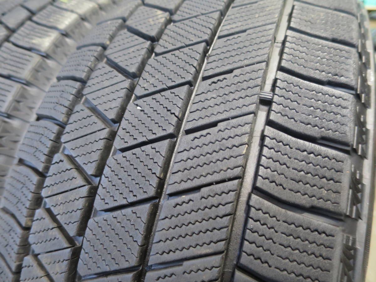 21年製バリ山 215/55R17 94Q ◆ブリヂストン BLIZZAK VRX3◆ 2本 B1221 スタッドレス