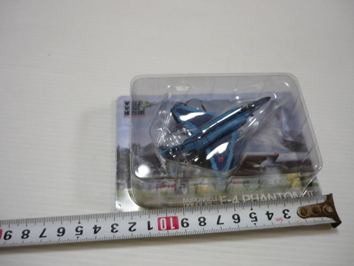 [管01]【送料無料】ミニカー 1/200 航空自衛隊 RF-4EJ改 ファントムII 第8飛行隊 パンサーズ 着陸状態 ワールドウイングスミュージアムの画像4