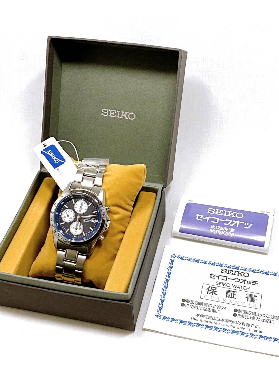 送料無料【新品 未使用】腕時計 人気 SEIKO（セイコー） メンズ クロノグラフ 防水 保証書付 シンプル ネイビー ブルー クオーツ シルバー_画像5