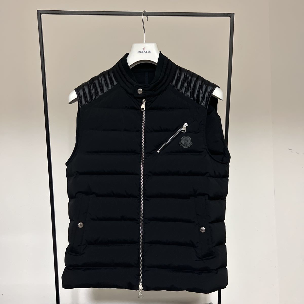 モンクレール★MONCLER★ダウンベスト★サイズ1★ブラック★超美品★正規品_画像1