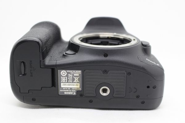 ■超極上美品■キヤノン Canon EOS 7D Mark II ボディ デジタル一眼レフカメラ EOS7DMK2 Body #Z2850_画像7