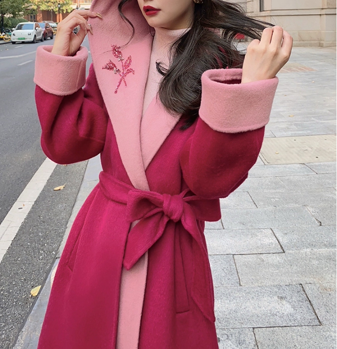 レディース羊毛コートケープ襟ピンク色ビジューコートXS
