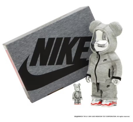 BE@RBRICK NIKE TECH FLEECE N98 100% & 400% MEDICOM TOY ベアブリック ナイキ テックフリース レア メディコム トイ 100% 400% 100 400