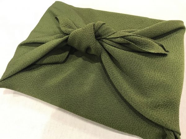 V three work V new goods tax included silk crepe-de-chine furoshiki plain two width powdered green tea color with translation 