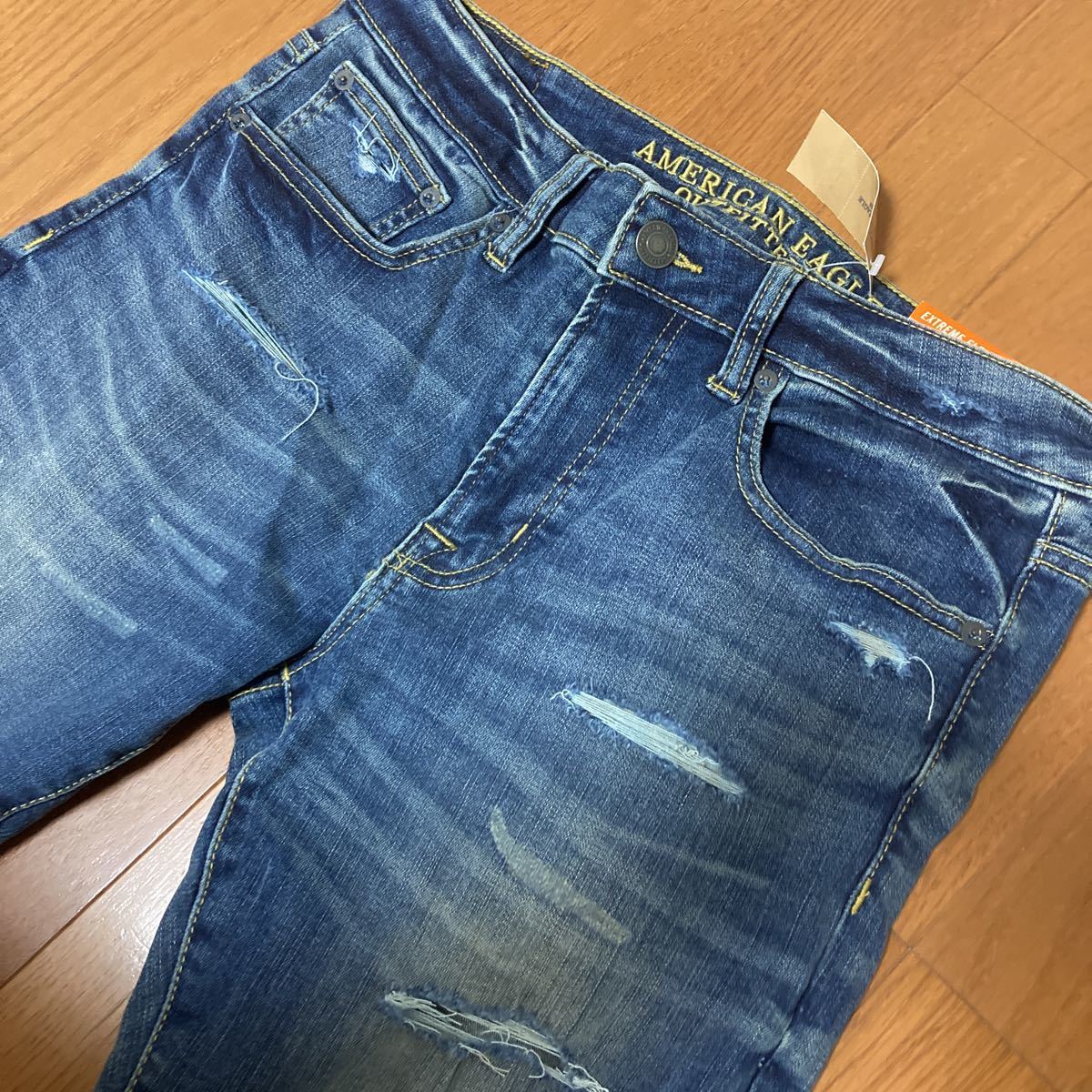 ☆送料無料☆新品☆タグ付き☆AMERICAN EAGLE☆アメリカンイーグル☆SUPER SKINNY　スーパースキニー デニムジーンズ　ストレッチ　W31×30_画像2