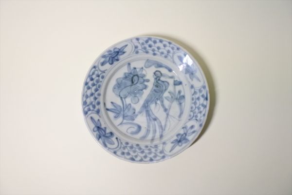 お手頃価格 【中国明末清初】呉須染付鳥図皿(5054sh) 明 - gousor.com