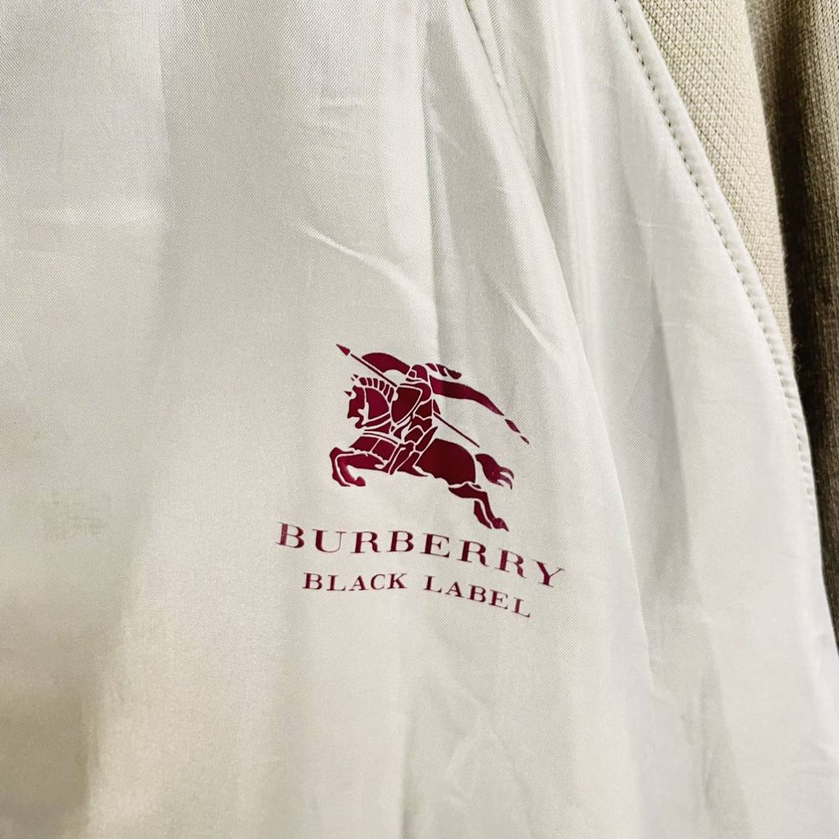 BURBERRY BLACK LABEL トラックジャケット 3 美品 ブルゾン ジャージ バーバリー ブラックレーベル 切替素材 ナイロン ジャケット L相当_画像5