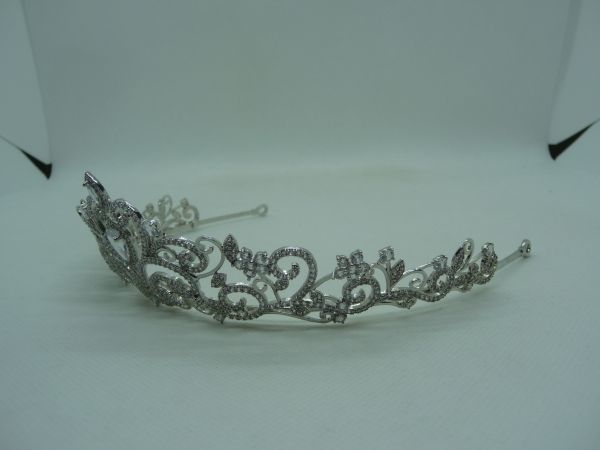  Tiara silver * 1 piece * wedding . type ... party new . bride color correcting V